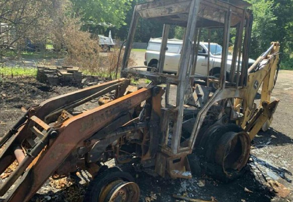 2006 John Deere 110A Backhoe - Image 3