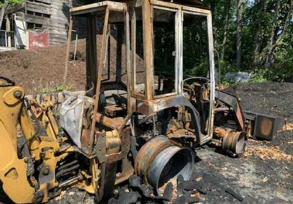 2006 John Deere 110A Backhoe - Image 4