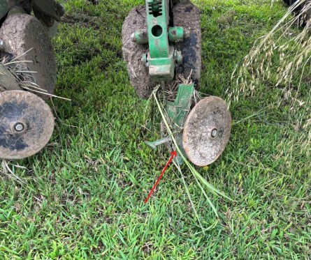 2006 John Deere 1790 Planter - Image 24