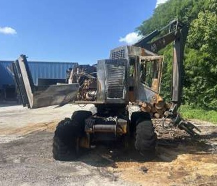 2006 Timberpro TF830B Forwarder - Image 5