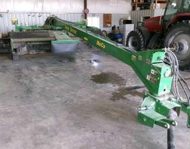 2007 John Deere 946 Mower
