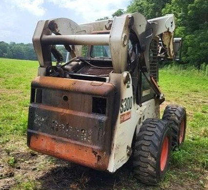 2008 Bobcat S300 Skid Steer - Image 5