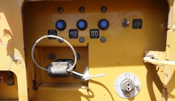 2008 Caterpillar 938H Wheel Loader - Image 9