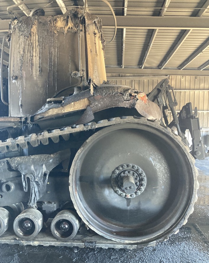 2008 Challenger MT835 Track Tractor - Image 6