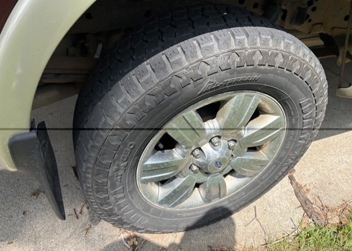 2010 Ford F-150 - Image 13