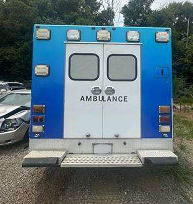 2011 Chevrolet G4500 Ambulance - Image 5