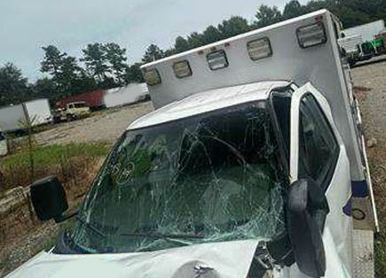 2011 Chevrolet G4500 Ambulance - Image 7