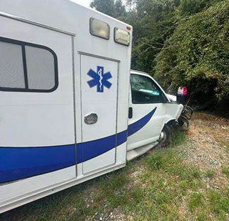 2011 Chevrolet G4500 Ambulance - Image 8
