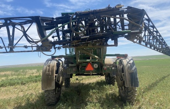2011 John Deere 4930 Sprayer (MT) - Image 2