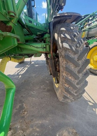 2011 John Deere 4930 Sprayer (WI) - Image 11
