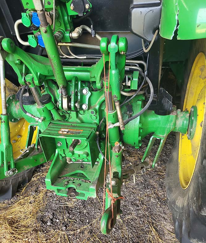 2011 John Deere 5095M Tractor - Image 6