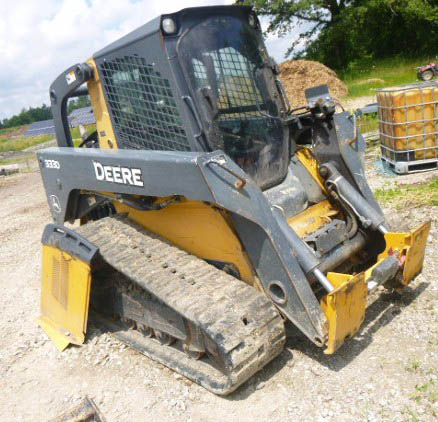 2012 John Deere 333D Skid Steer - Image 2