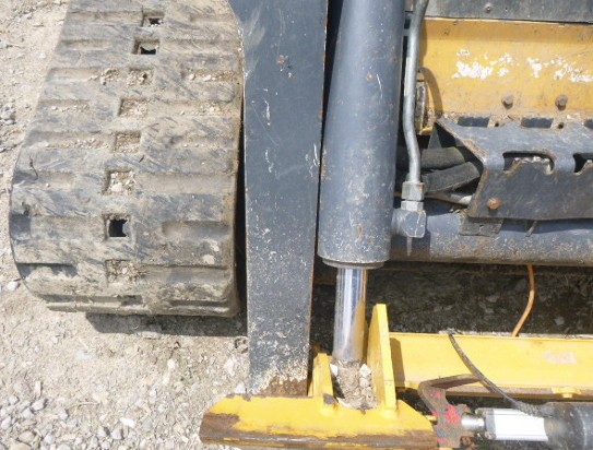 2012 John Deere 333D Skid Steer - Image 20