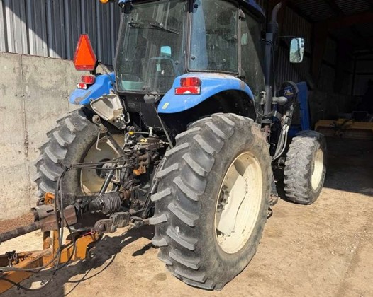 2012 New Holland TS6.125 Tractor - Image 6
