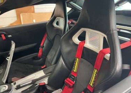 2012 Porsche Cayman R - Image 6