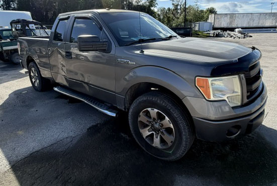 2013 Ford F-150 - Image 3