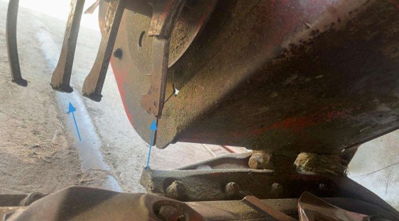 2015 Kuhn FC10030D Mower Conditioner - Image 11