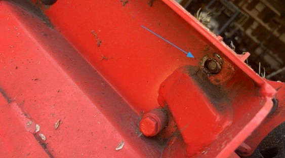 2015 Kuhn FC10030D Mower Conditioner - Image 14