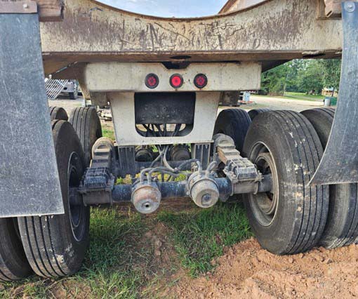 2017 4T Half Round Dump Trailer - Image 10