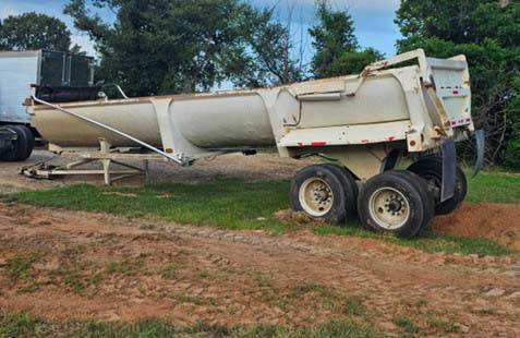 2017 4T Half Round Dump Trailer - Image 5