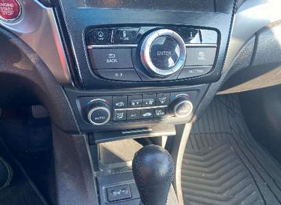 2017 Acura ILX - Image 24