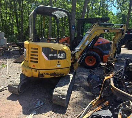 2017 Caterpillar 302.7D CR Excavator - Image 2