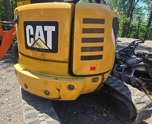 2017 Caterpillar 302.7D CR Excavator - Image 5
