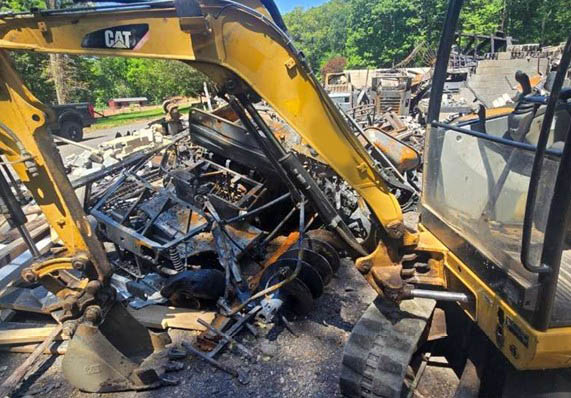 2017 Caterpillar 302.7D CR Excavator - Image 6