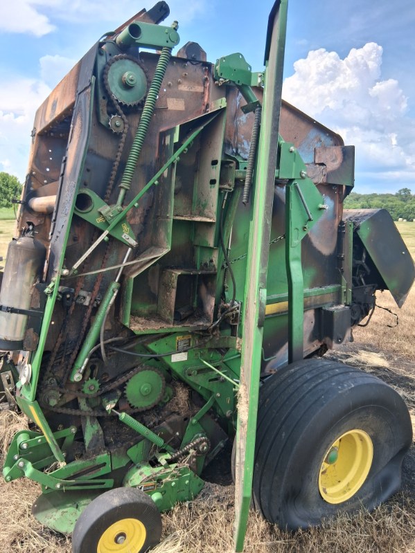 2017 John Deere 469 Round Baler