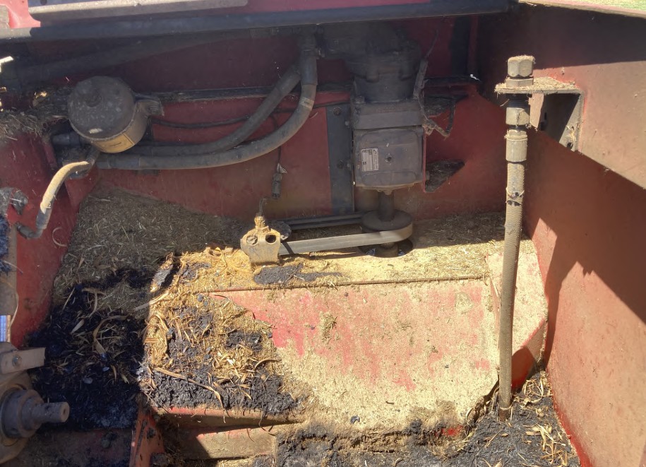 2018 Massey Ferguson 9295 Razor Bar Header - Image 10