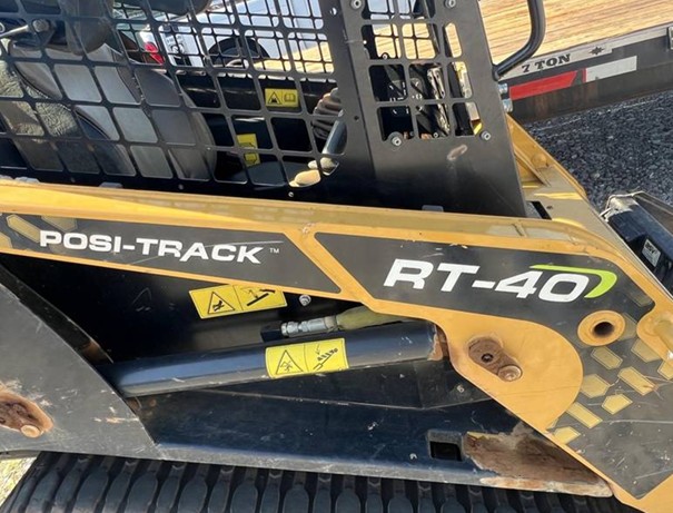 2019 ASV RT-40 Skid Steer - Image 13