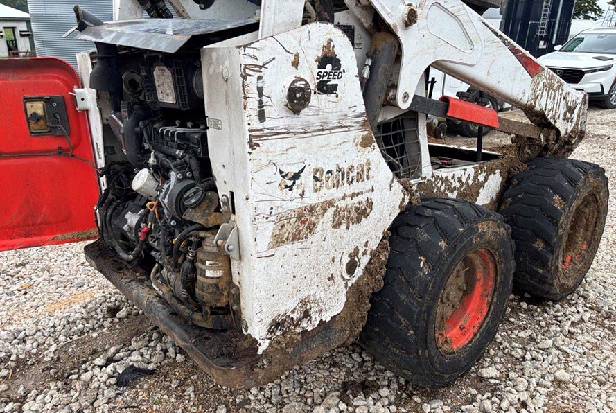 2019 Bobcat S590 Skid Steer - Image 3