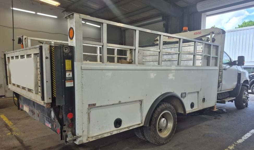 2019 Chevrolet 5500 HD - Image 3