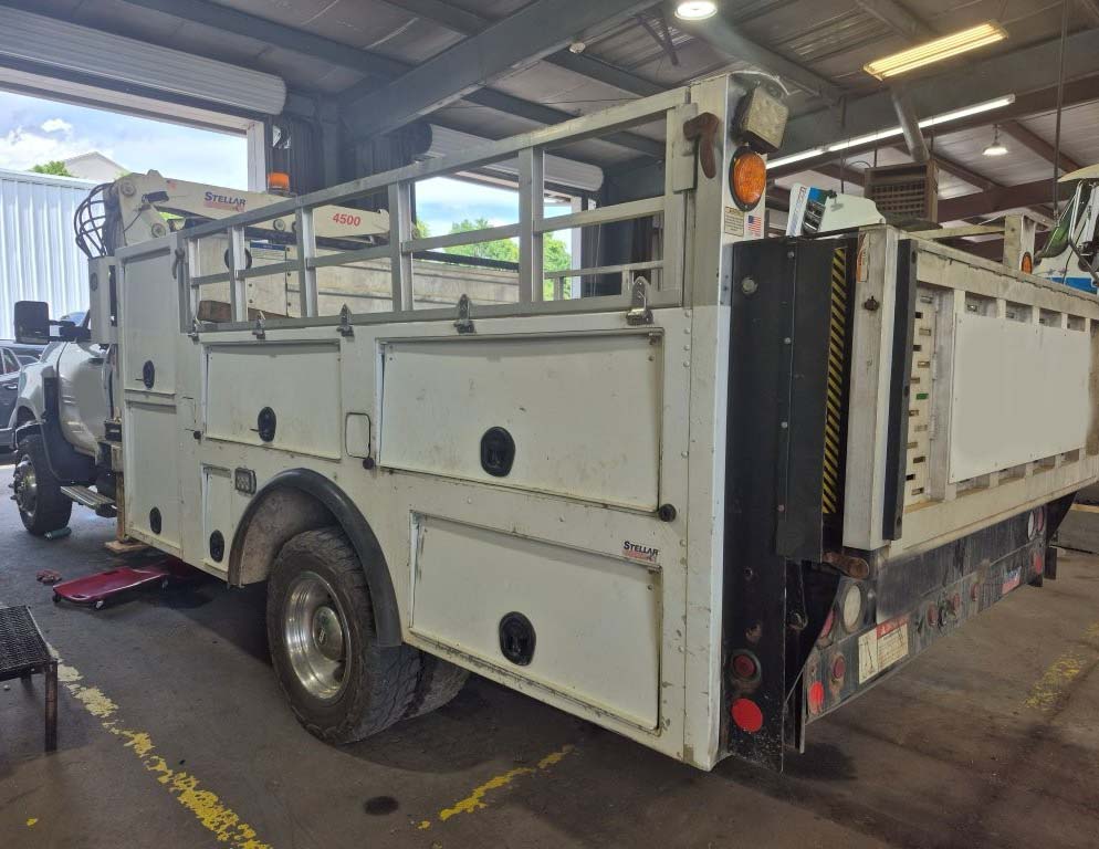 2019 Chevrolet 5500 HD - Image 4