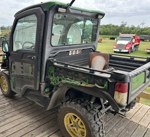 2019 John Deere XUV865R Gator