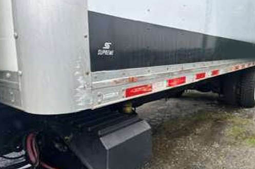2020 International MV607 Box Truck - Image 11