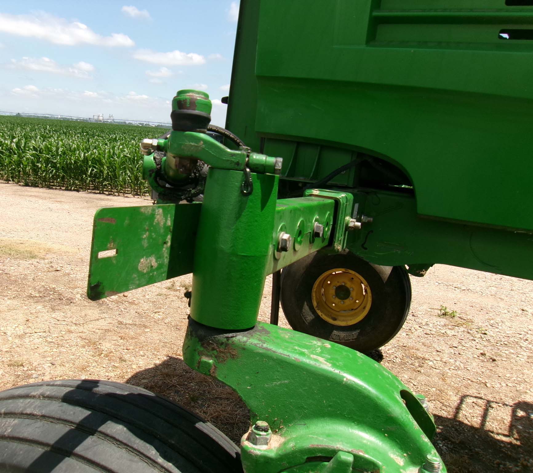 2020 John Deere W235 Swather - Image 3