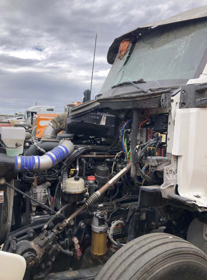 2020 Kenworth T880 Day Cab - Image 12