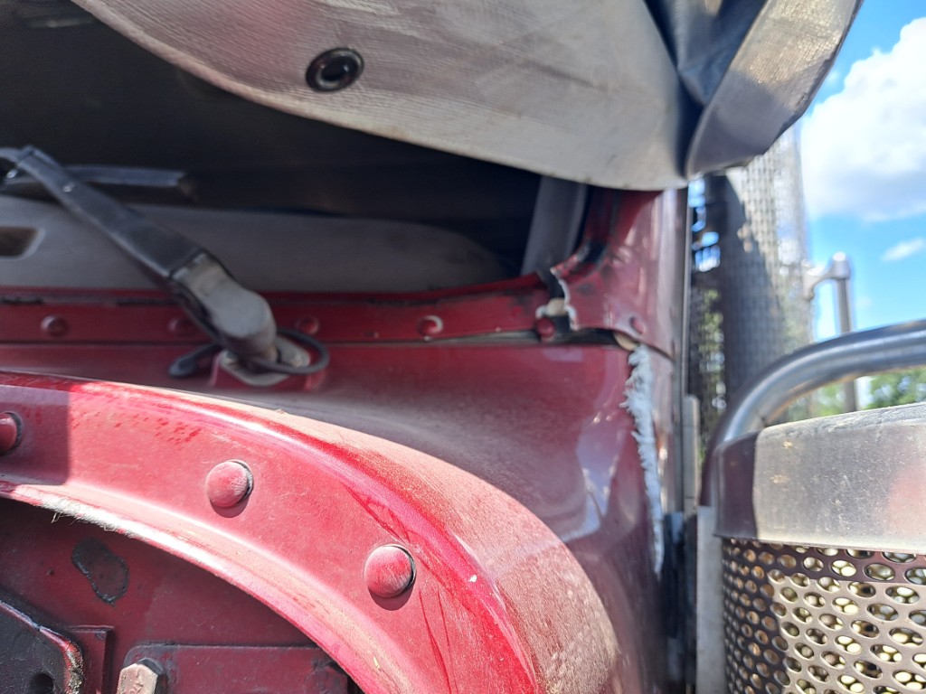 2020 Peterbilt 389 - Image 14
