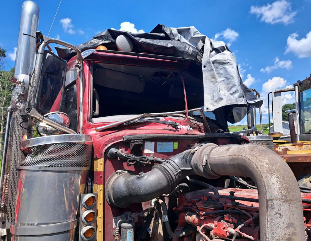 2020 Peterbilt 389 - Image 15