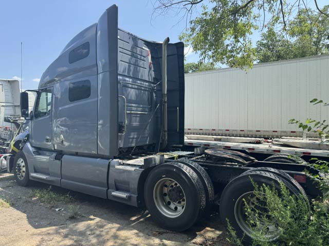 2020 Volvo VNL 760 - Image 5