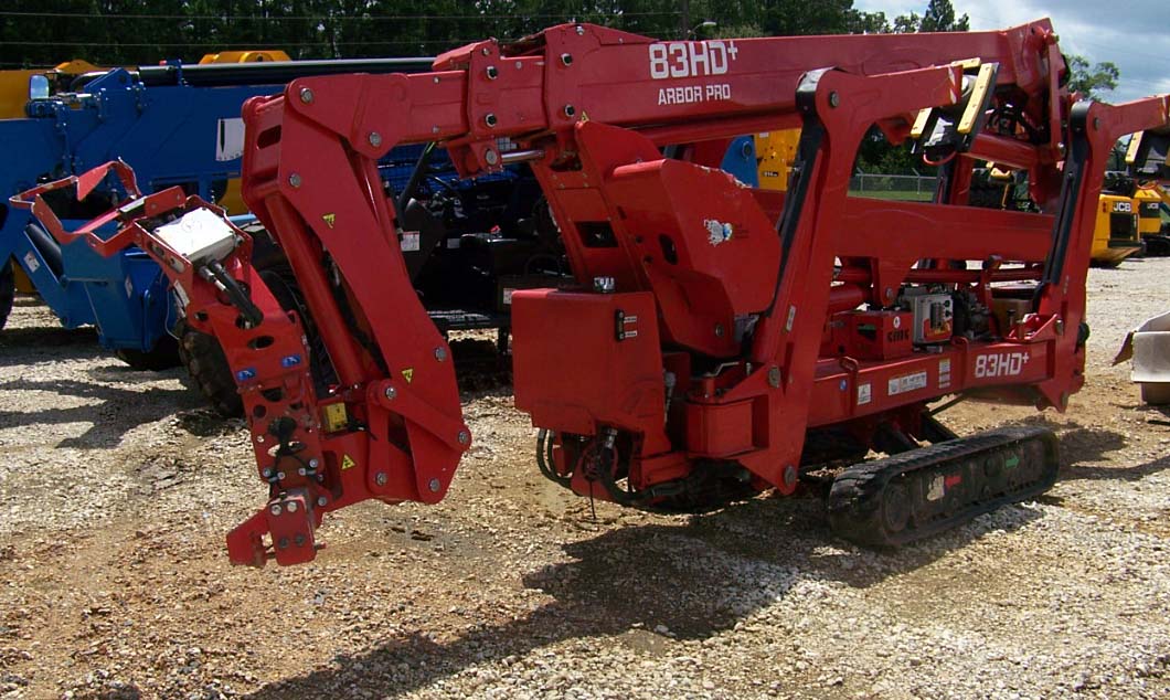 2021 CMC 83HD+ Arbor Pro Lift - Image 3
