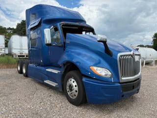 2021 International LT625