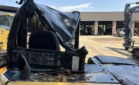 2021 John Deere 60G Excavator - Image 11