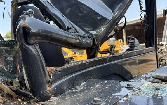 2021 John Deere 60G Excavator - Image 6