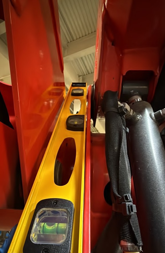 2022 Platform Basket ArborPro 72 Trac Lift - Image 4