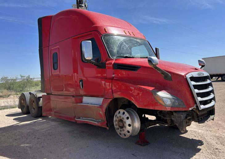 2022 Freightliner New Cascadia - Image 2