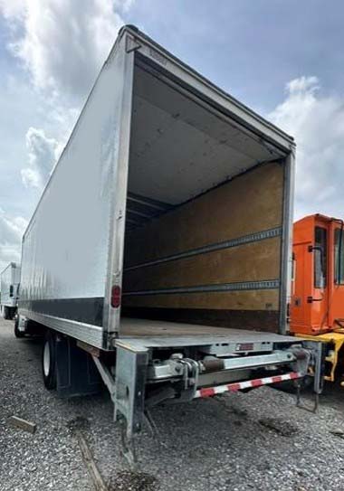 2022 Freightliner M2 106 Box Truck - Image 4