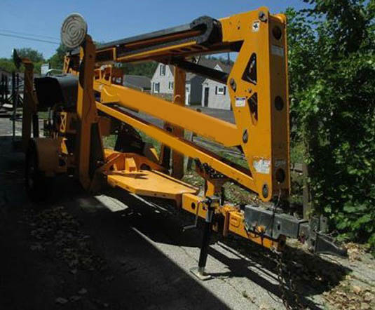 2022 Haulotte 4527A Towable Boom Lift - Image 3