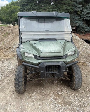 2022 Honda Pioneer 1000 UTV